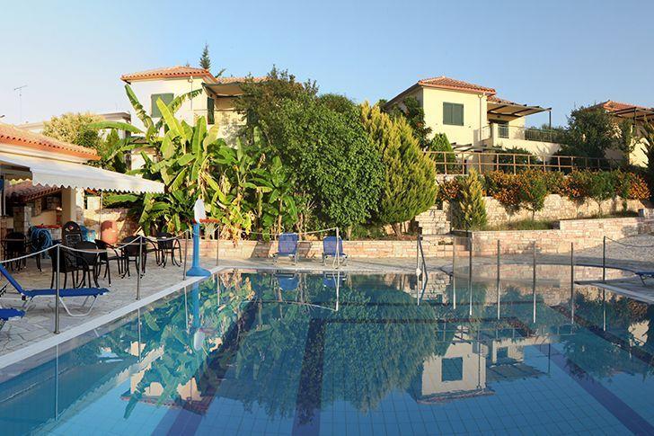 Il Villaggio Chrani Exteriör bild